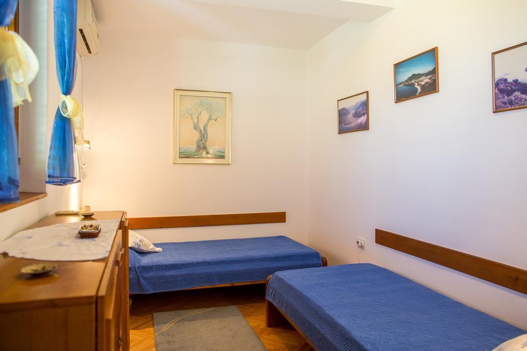 Azur Apartment ブドヴァ エクステリア 写真